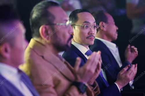 DATUK SERI NORAZMAN AYOB