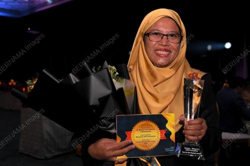KHAIRY JAMALUDDIN ABU BAKAR 