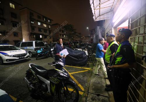 SESI PERJUMPAAN WAKIL PDRM BERSAMA PENDUDUK APARTMENT IDAMAN