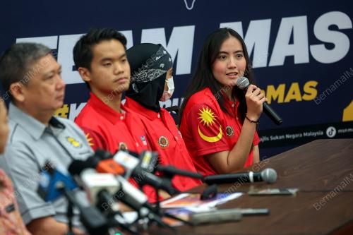 AIRA AZMAN