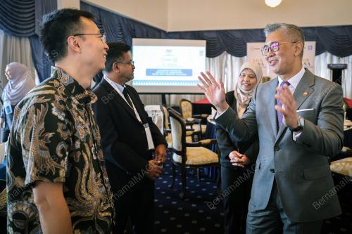 TENGKU DATUK SERI ZAFRUL ABDUL AZIZ
