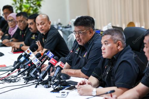 DATUK SERI AB RAUF YUSOH