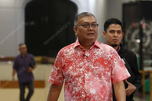 DATUK DR SHAMSUL ANUAR NASARAH