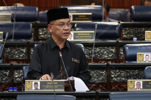 DATUK SETIA DR MOHD NA'IM MOKHTAR