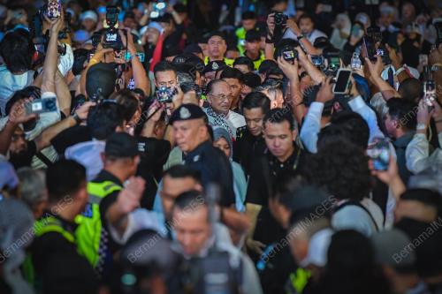 DATUK SERI ANWAR IBRAHIM