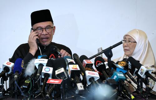 DATUK SERI ANWAR IBRAHIM
