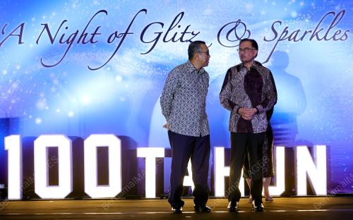 DATUK SERI ANWAR IBRAHIM