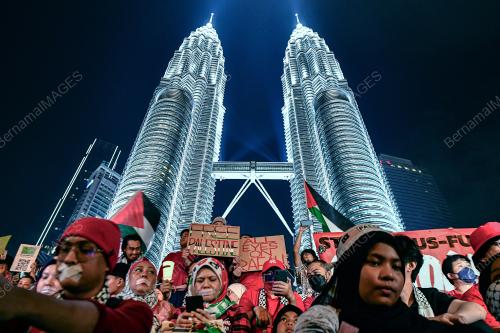 PROTES SENYAP PEDULI RAFAH