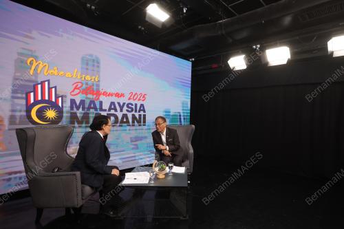 DATUK SERI DR DZULKEFLY AHMAD