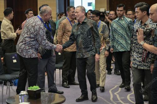 DATUK SERI FADILLAH YUSOF