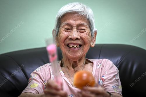 HARI IBU