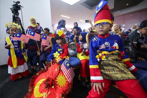 KONVOI KEMBARA MERDEKA JALUR GEMILANG 2025