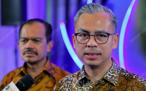 DATUK FAHMI FADZIL