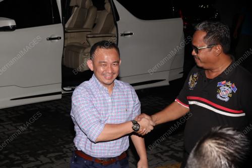 MESYUARAT KHAS DI IBU PEJABAT BERSATU