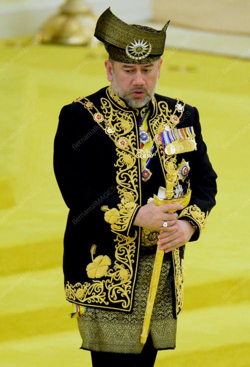 KL82_24042017_AGONG