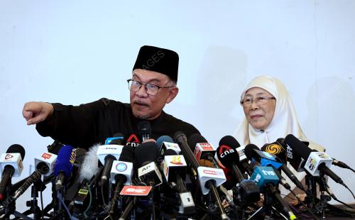 DATUK SERI ANWAR IBRAHIM