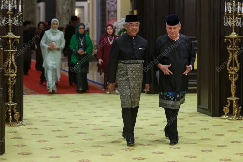 AL-SULTAN ABDULLAH RI'AYATUDDIN AL-MUSTAFA BILLAH SHAH