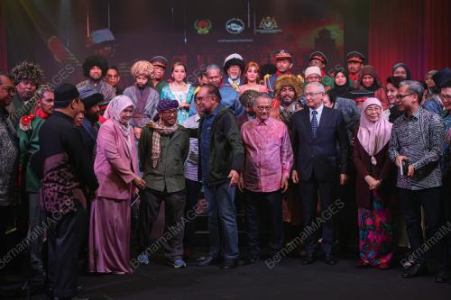 DATUK SERI ANWAR IBRAHIM