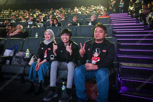 MAJLIS TAYANGAN DAN SIDANG MEDIA MONSTA
