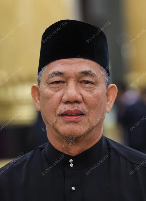 DATUK SERI FADILLAH YUSOF