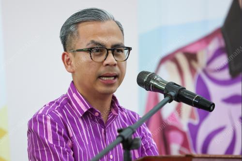 FAHMI FADZIL