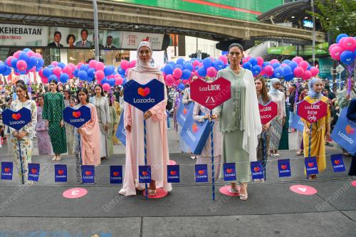 LAZADA FESYEN RAYA LAZLOOK
