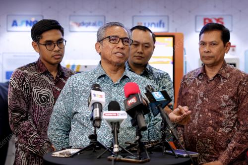 TAN SRI SHAMSUL AZRI ABU BAKAR
