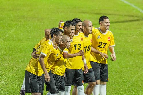 MEKDI ALL STARS KICK OFF