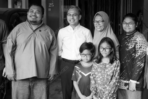 FAHMI FADZIL