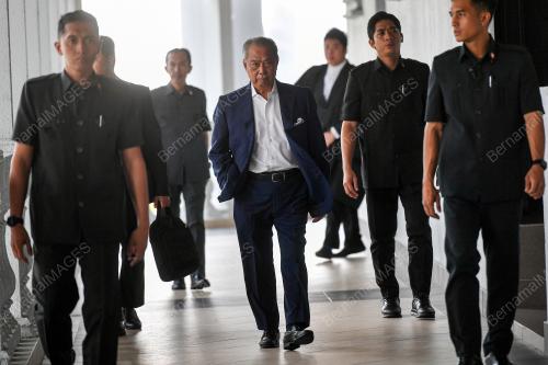 TAN SRI MUHYIDDIN YASSIN