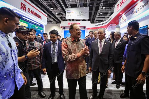 DATUK SERI ANWAR IBRAHIM