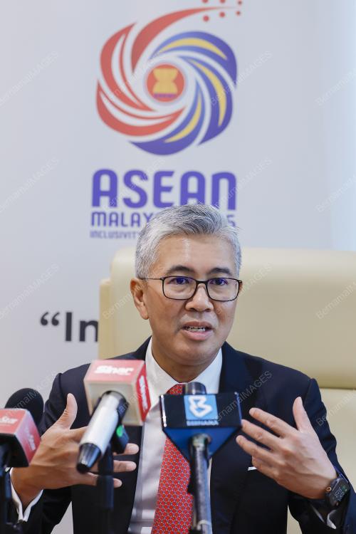 TENGKU DATUK SERI ZAFRUL ABDUL AZIZ