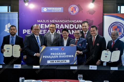 DATUK EWON BENEDICK