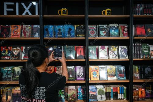 BUKU