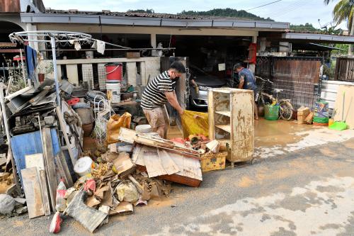 BANJIR LANGAT