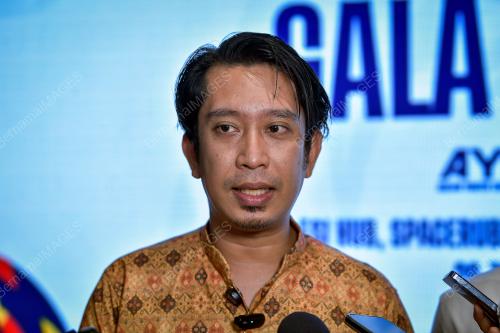 ADAM ADLI ABDUL HALIM