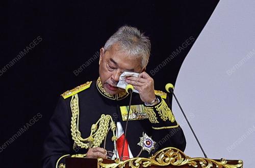 AL-SULTAN ABDULLAH RI'AYATUDDIN AL-MUSTAFA BILLAH SHAH
