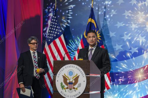DATUK SERI MOHAMED AZMIN ALI