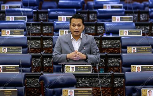 NIK NAZMI NIK AHMAD