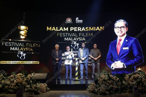 FAHMI FADZIL