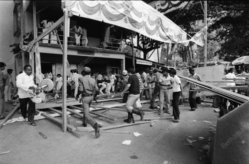 SAMBUTAN