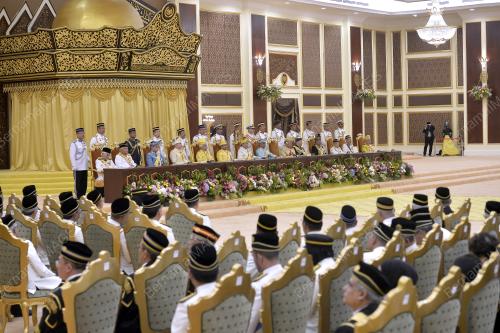 KL84_31012019_AGONG_BN201901289402