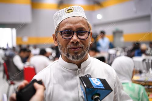 DR MOHAMAD ABDUL AZIZ