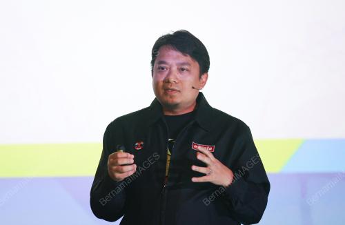MAJLIS TAYANGAN DAN SIDANG MEDIA MONSTA