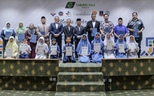 DATUK DR MOHD NA'IM MOKHTAR