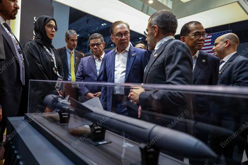 DATUK SER ANWAR IBRAHIM