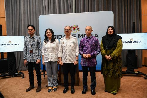 DATUK FAHMI FADZIL