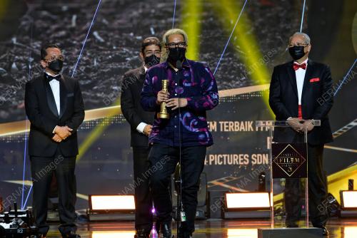 MALAM ANUGERAH FESTIVAL FILEM MALAYSIA KE-31 (FMM31