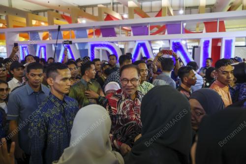 DATUK SERI ANWAR IBRAHIM