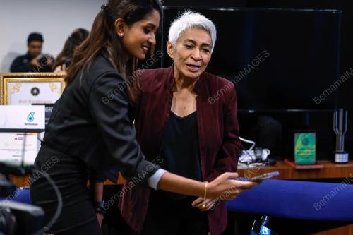 PROF EMERITA TAN SRI MAZLAN OTHMAN